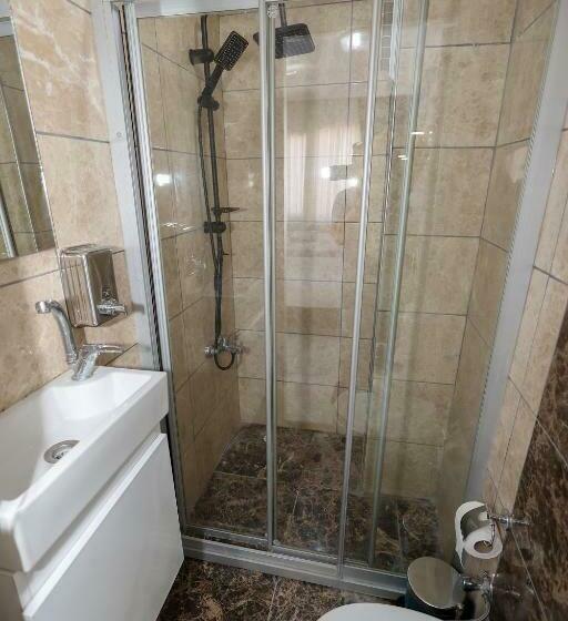 Quarto Triplo Estandar, Merdin Suites & Hotel   Downtown