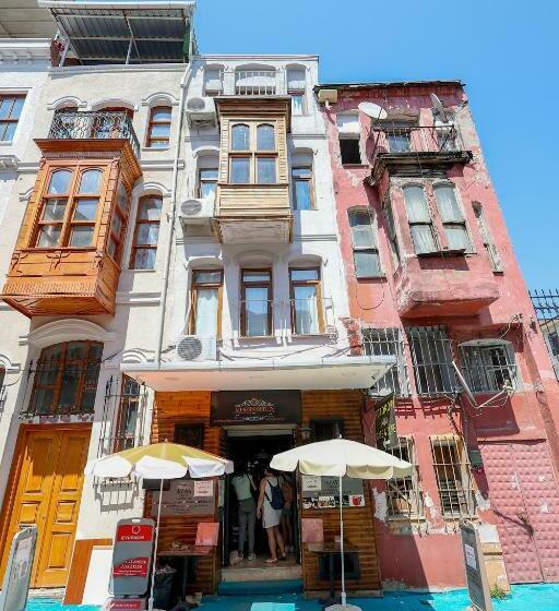 Standard Kolmen Hengen Huone, Merdin Suites & Hotel   Downtown