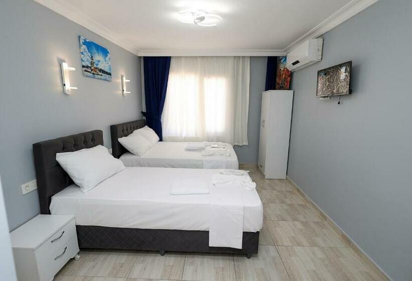 Perhehuone, Merdin Suites & Hotel   Downtown
