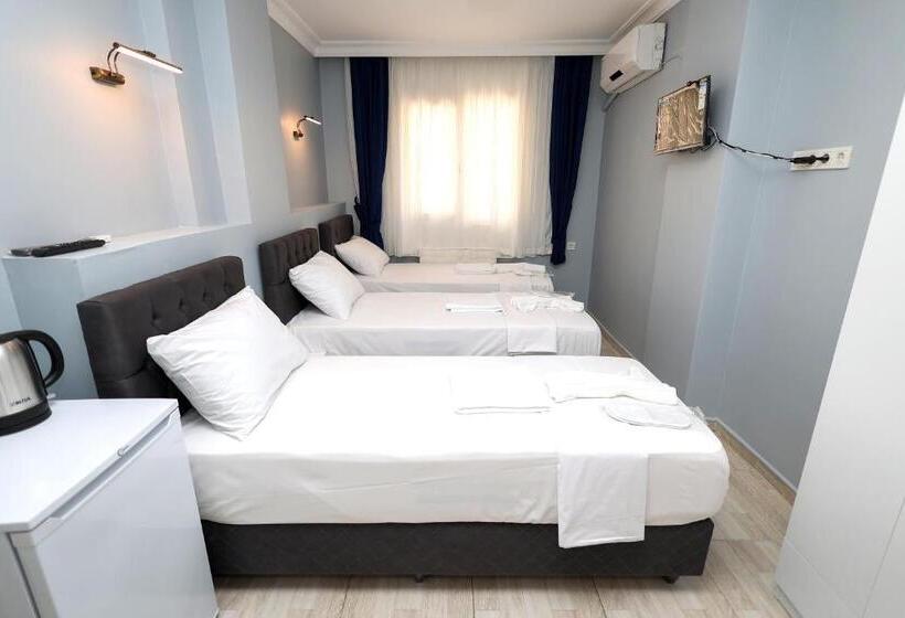 Quarto Triplo Estandar, Merdin Suites & Hotel   Downtown