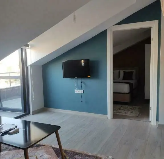 スタンダード４人部屋, Istanbul Airport Family Suites