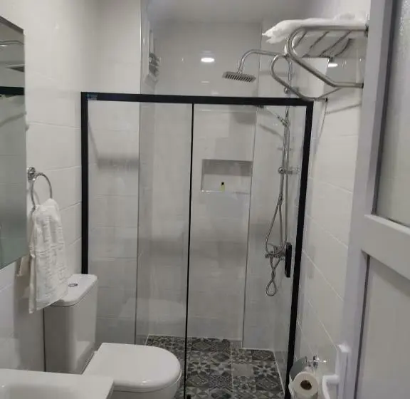 スタンダード４人部屋, Istanbul Airport Family Suites