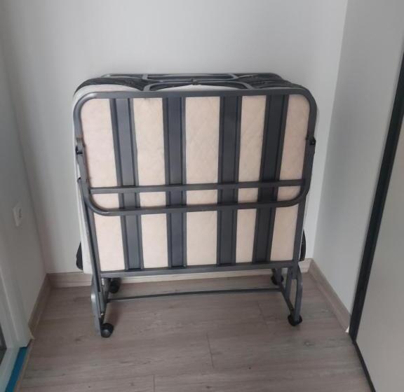 חדר סטנדרט לארבעה, Istanbul Airport Family Suites