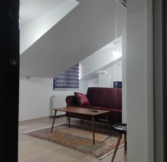Четырехместный Номер Стандарт, Istanbul Airport Family Suites
