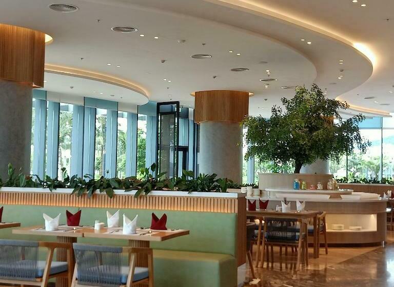 استودیوی استاندارد با چشمانداز دریا, Alacarte Rosabella Nguyen