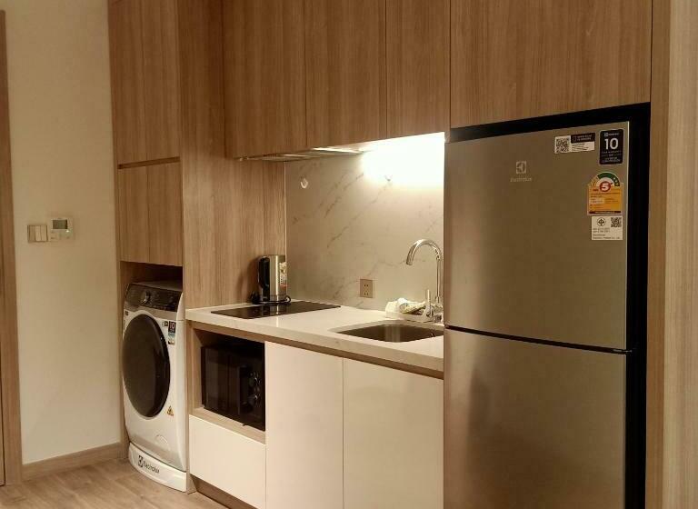 استودیوی استاندارد با چشمانداز دریا, Alacarte Rosabella Nguyen