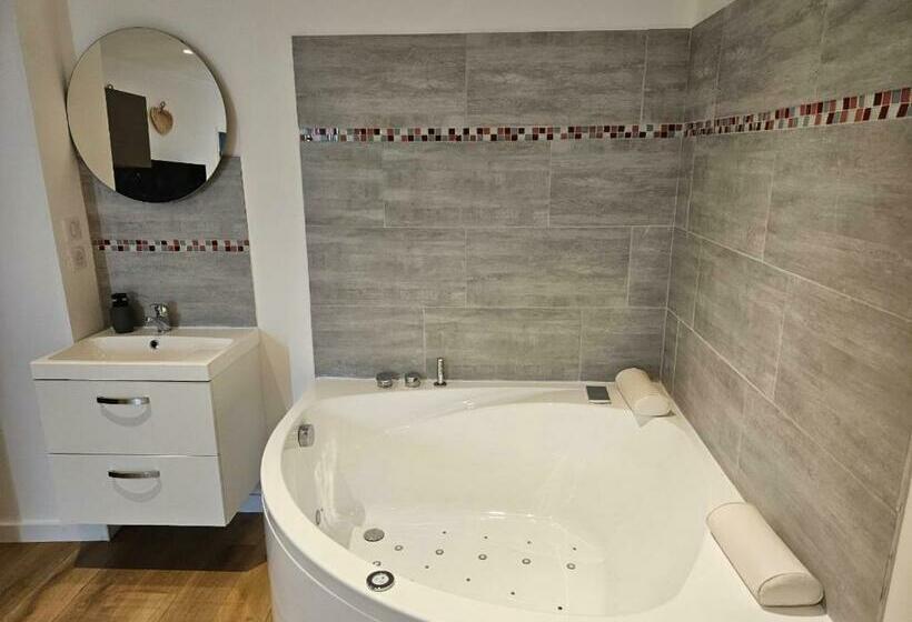 스탠다드 자쿠지 룸, Rue Des Tilleuls