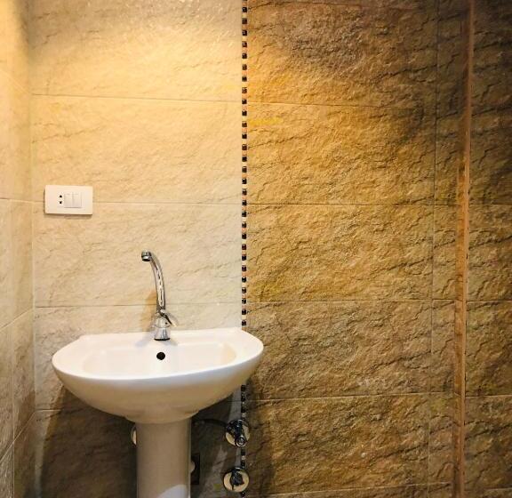 اتاق استاندارد, Oh! Cairo Pharaoh Hostel