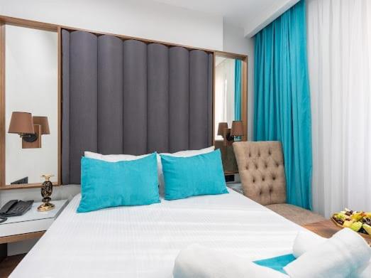 اتاق لوکس, Wp White Palace