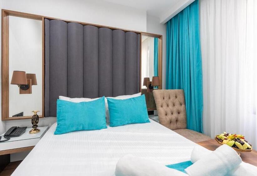 اتاق اکونومی, Wp White Palace