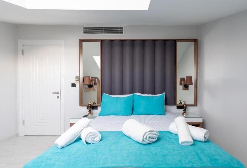 سوییت, Wp White Palace