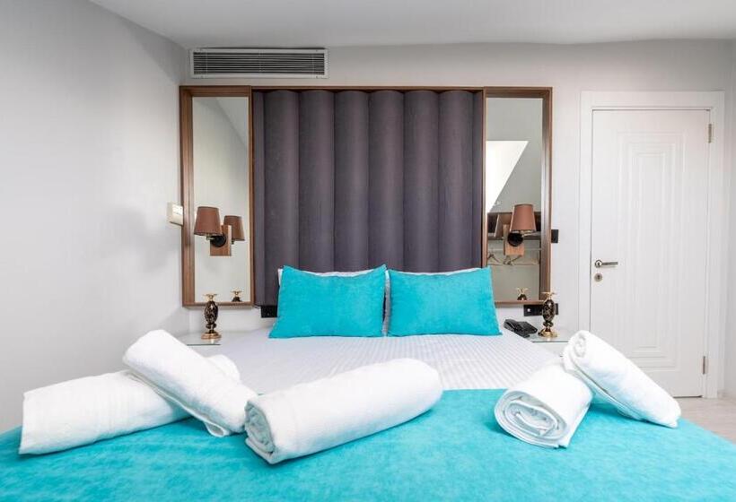 سوئیت 2 خوابه, Wp White Palace