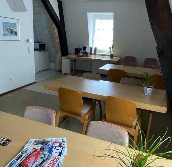 经济房, Nringrooms Hostel Adenau