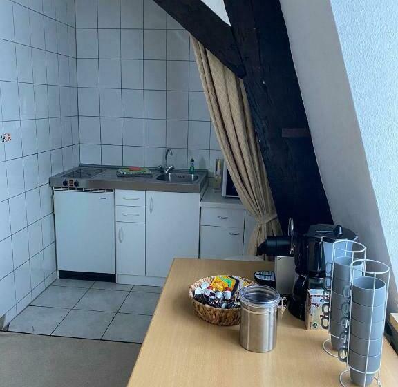 1间卧室的房子, Nringrooms Hostel Adenau