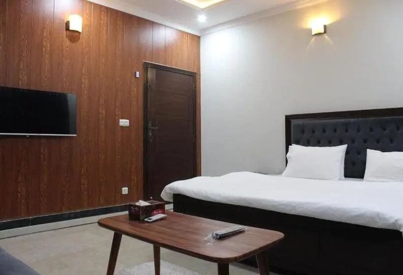 اتاق سوپریور با تخت بزرگ, 26 Number Bus Stop Guest House