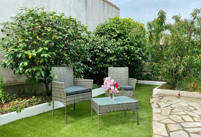 スタンダードルーム, Guestroom Saint Michel Chef Chef, 1 Pièce, 2 Personnes   Fr 1 306 1256