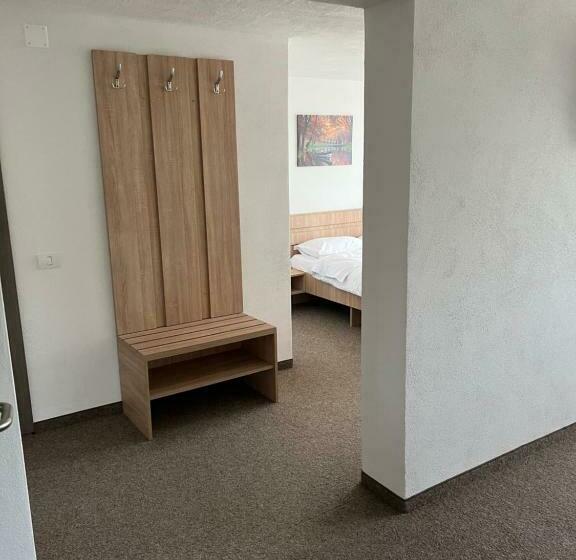 חדר משפחתי, Panorama David