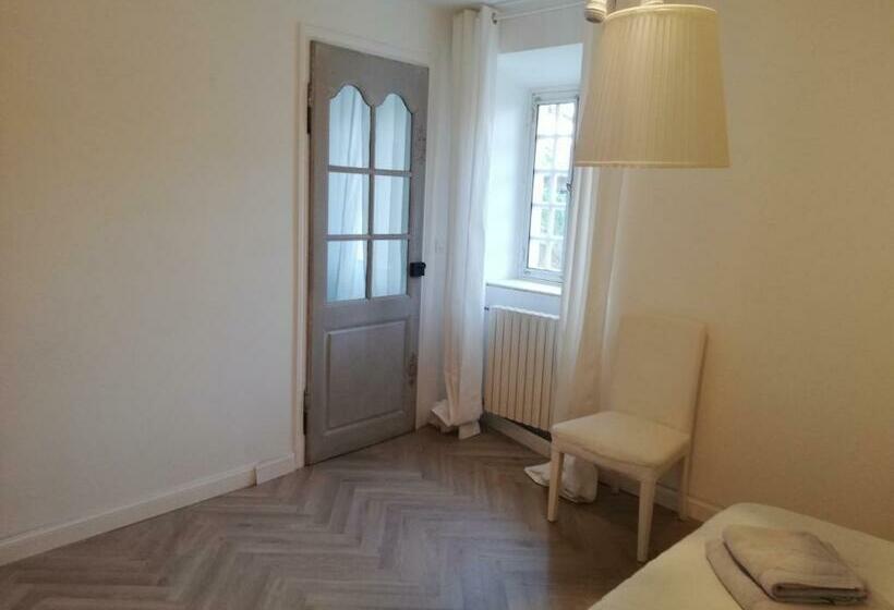 Люкс Deluxe Кровать Кинг, Les 3 Platanes