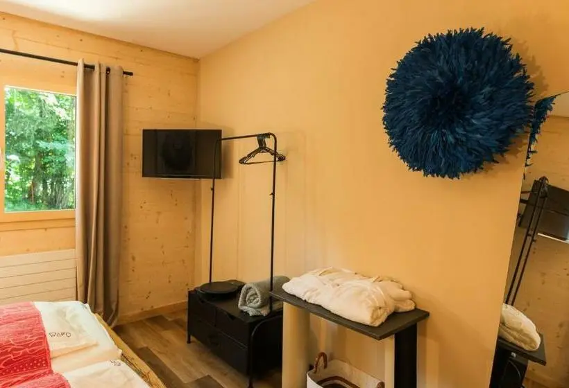 Deluxe-huone, Le Wafo