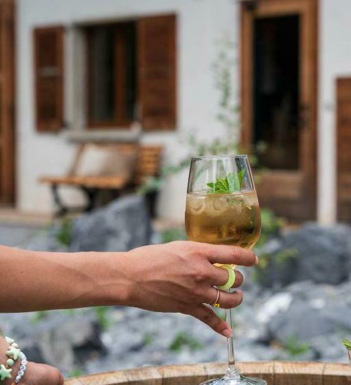 غرفة قياسية, Le Wafo