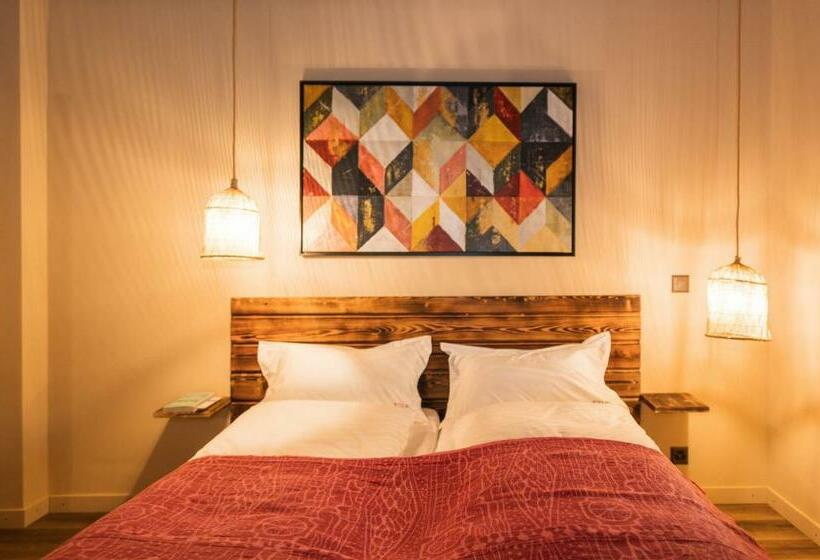 غرفة قياسية, Le Wafo