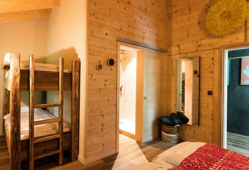 غرفة عائلية, Le Wafo