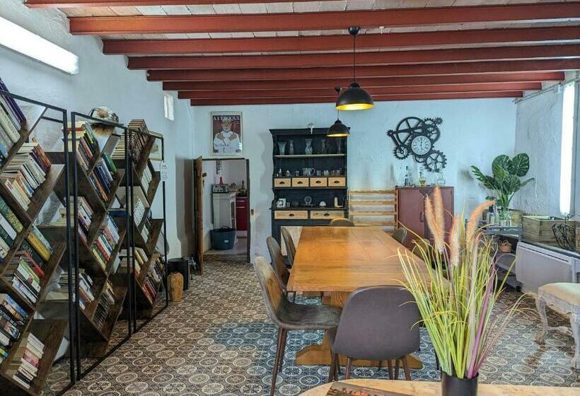 חדר סטנדרט, Guestroom Bouges Le Château, 1 Pièce, 2 Personnes   Fr 1 591 523