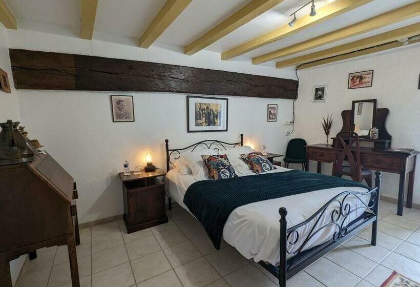 חדר סטנדרט, Guestroom Bouges Le Château, 1 Pièce, 2 Personnes   Fr 1 591 523