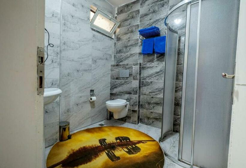 اتاق استاندارد, Stanbol Apart