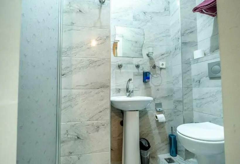 اتاق استاندارد یک نفره, Stanbol Apart