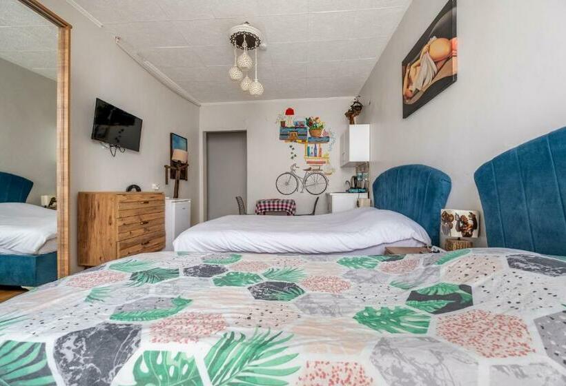 اتاق استاندارد سه نفره, Stanbol Apart