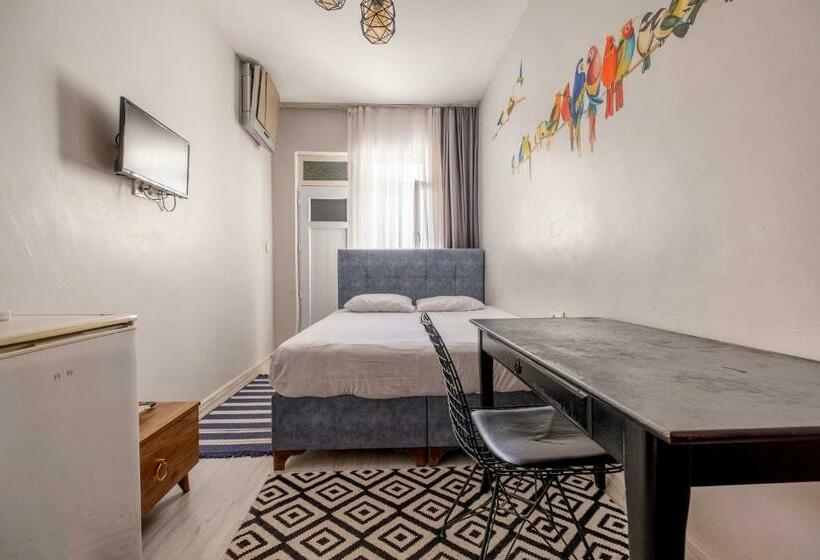 اتاق استاندارد, Stanbol Apart