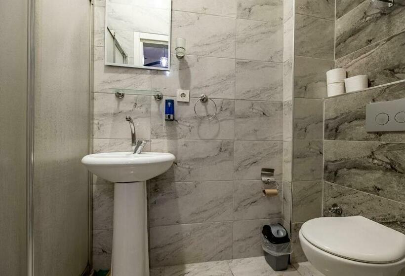 اتاق استاندارد یک نفره, Stanbol Apart