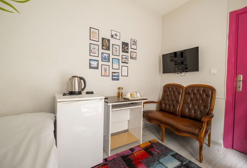 اتاق استاندارد, Stanbol Apart