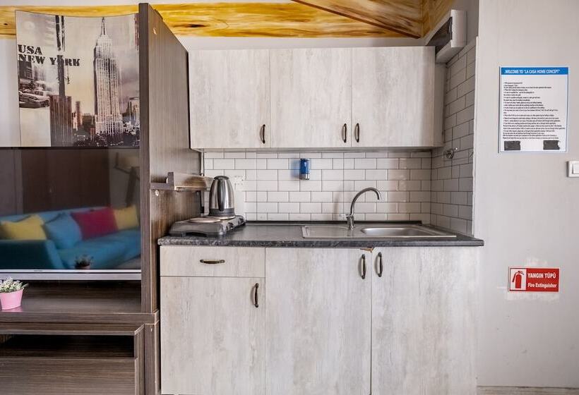 اتاق استاندارد, Stanbol Apart