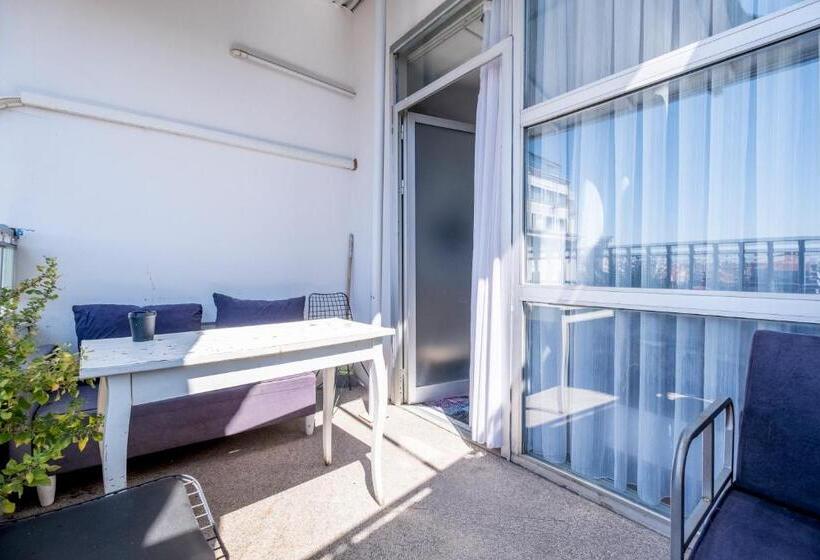 اتاق استاندارد سه تخته با بالکن, Stanbol Apart