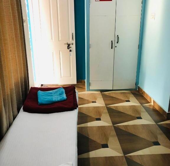 غرفة ديلوكس مزودة بشرفة, Silver Saands Beach Villa   Malpe Beach