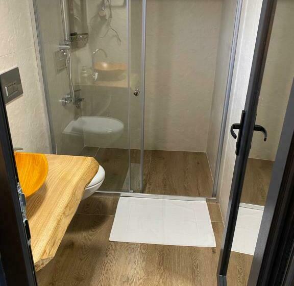 סוויטה משפחתית, Ri̇ze Sereni̇ty Bungalov