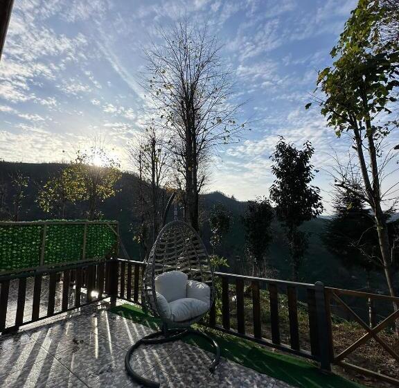 חדר דלוקס עם נוף להרים, Ri̇ze Sereni̇ty Bungalov