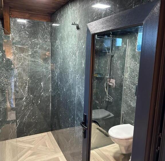 חדר דלוקס עם נוף להרים, Ri̇ze Sereni̇ty Bungalov