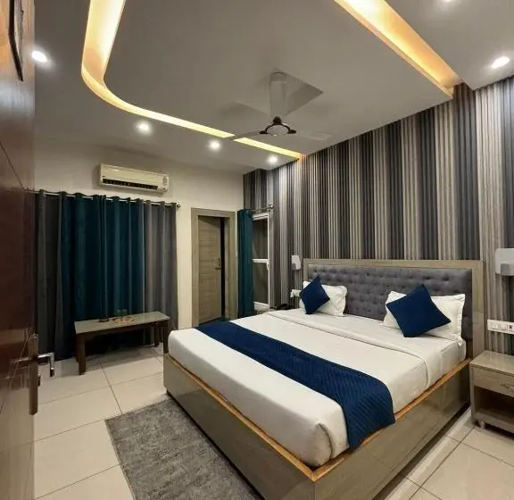 Suite Superior, Devvani
