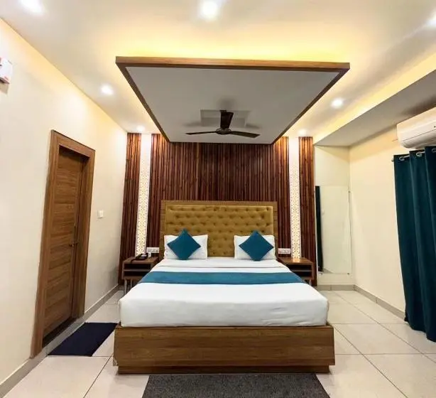 Suite con Balcone, Devvani
