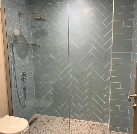 Standard Kolmen Hengen Huone Parveke, Terra Gaia