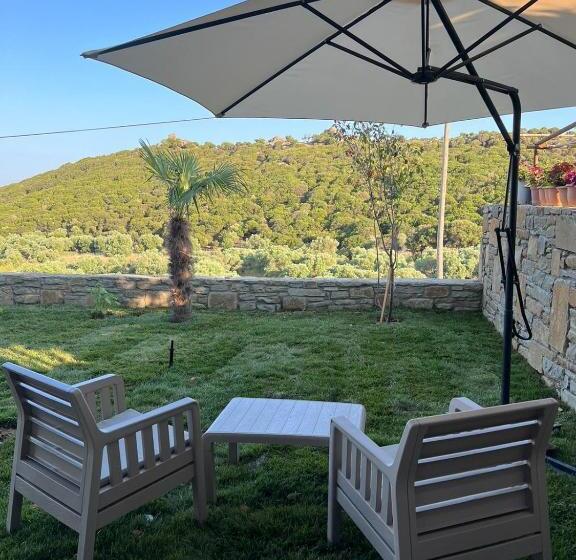 غرفة قياسية ثلاثية مطلة علي الحديقة, Terra Gaia