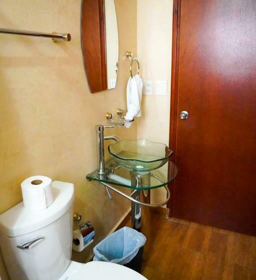 חדר סטנדרט חדר אמבטיה משותף, Hostal Chocolate Calenda