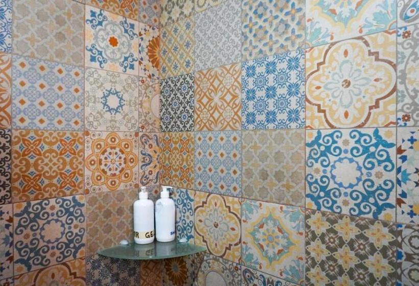 חדר סטנדרט חדר אמבטיה משותף, Hostal Chocolate Calenda