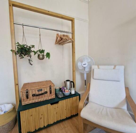 اتاق استاندارد با سرویس بهداشتی مشترک, London Cozy Stay