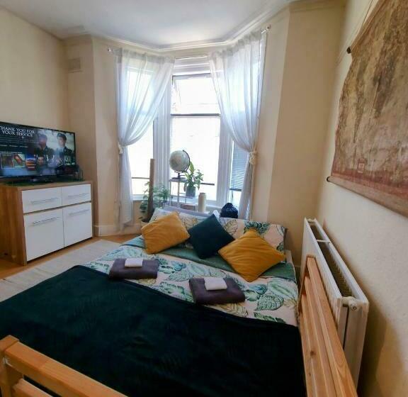 اتاق استاندارد با سرویس بهداشتی مشترک, London Cozy Stay