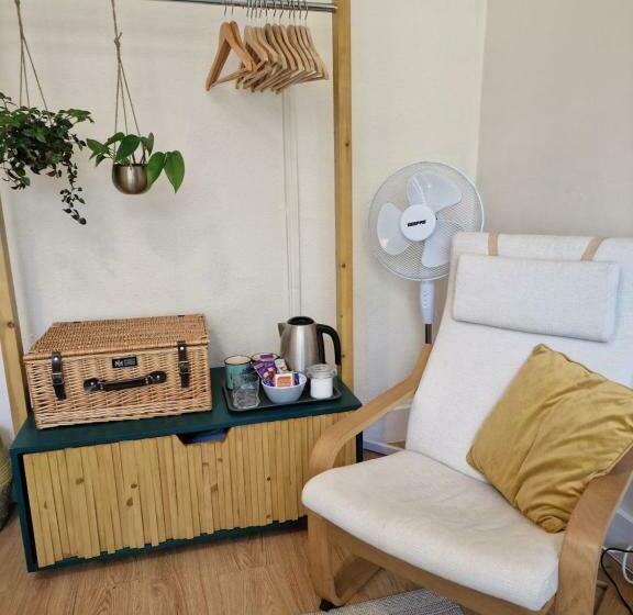 اتاق استاندارد با سرویس بهداشتی مشترک, London Cozy Stay