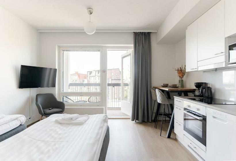 סטודיו סטנדרט עם מרפסת, Serviced Apartments Pirkkala By Uhanda